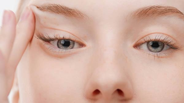 عمل لیفت شقیقه با جراحی بهمراه عکس لیفت شقیقه لیفت شقیقه با جراحی تفاوت نتیجه در لیفت شقیقه با بلفاروپلاستی